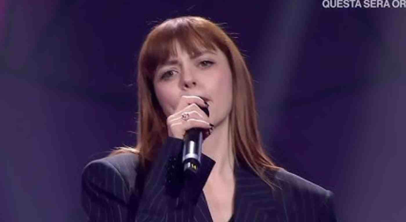 Sanremo 2024: Annalisa scoppia in lacrime dopo la vittoria di Angelina. Ecco il motivo del suo pianto