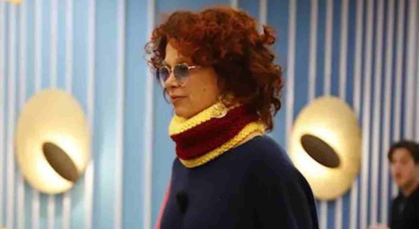 "Cose disumane". Scandalo al Grande Fratello: Beatrice tra lacrime, il branco scatena l'inferno