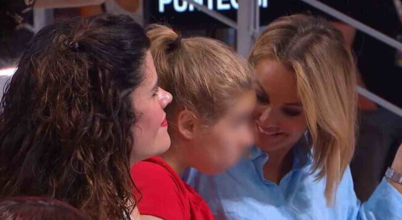 Ciao Darwin ultima puntata, Bonolis non trattiene le lacrime per la figlia: "Ciao Silvia". | Ecco cos'è successo