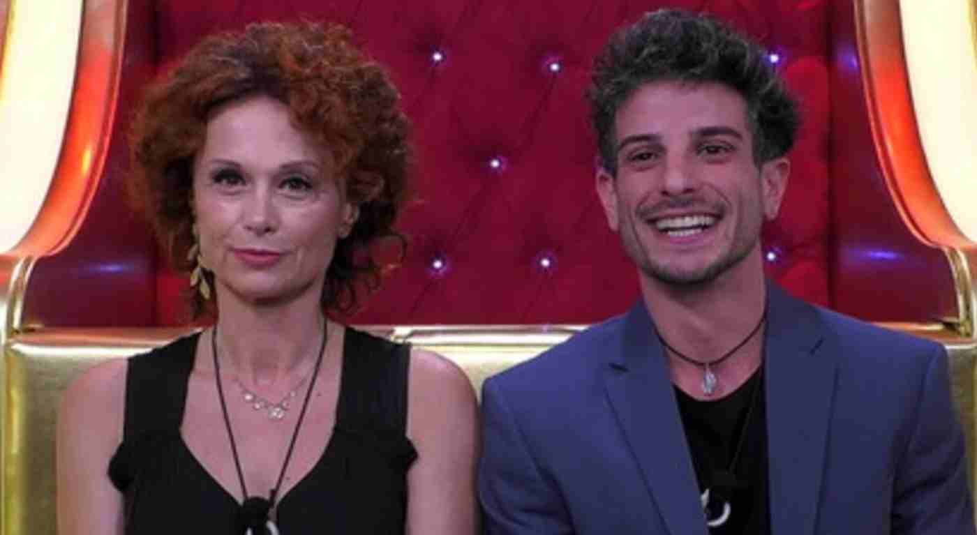 Beatrice e Garibaldi insieme nel confessionale del GF, è successo tutto all’improvviso: cosa hanno fatto