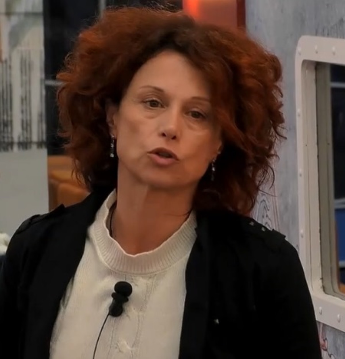 “Non so più cosa fare". Grande Fratello: crisi profonda tra Beatrice e Garibaldi, fine di un'amicizia?