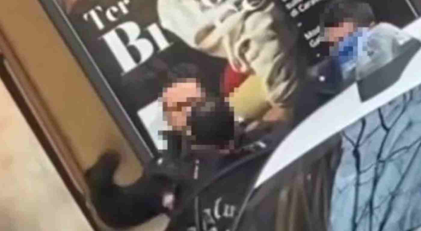 Nordafricano colpito a pugni da un carabiniere a Modena durante un controllo