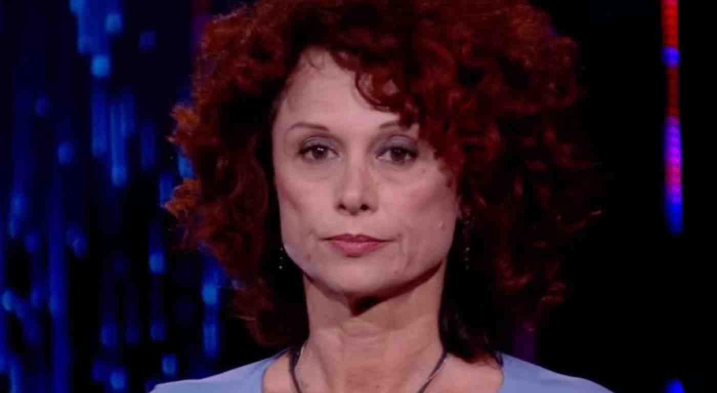 Greta Rossetti, la sorella si scaglia contro Beatrice Luzzi: "Si sarebbe dovuta sciacquare la bocca tantissime volte prima di parlare"