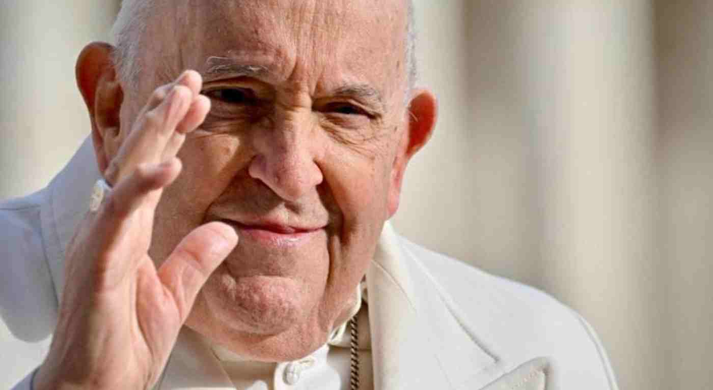 "Sta male". Papa Francesco rinuncia al suo intervento al centenario del "Bambin Gesù"