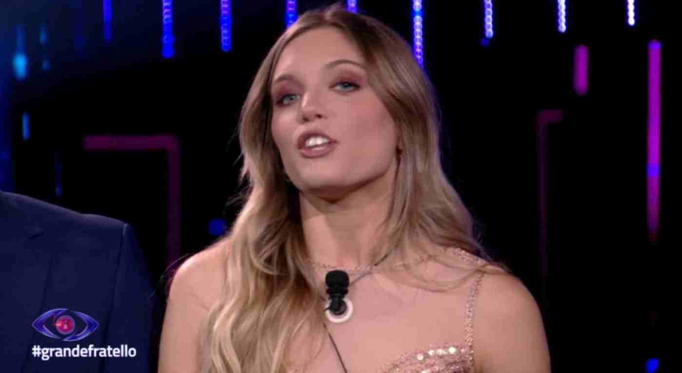 "Hanno detto che non vale niente" - Anita è uno straccio dopo il GF: alla fine si sfoga, ma finisce malissimo