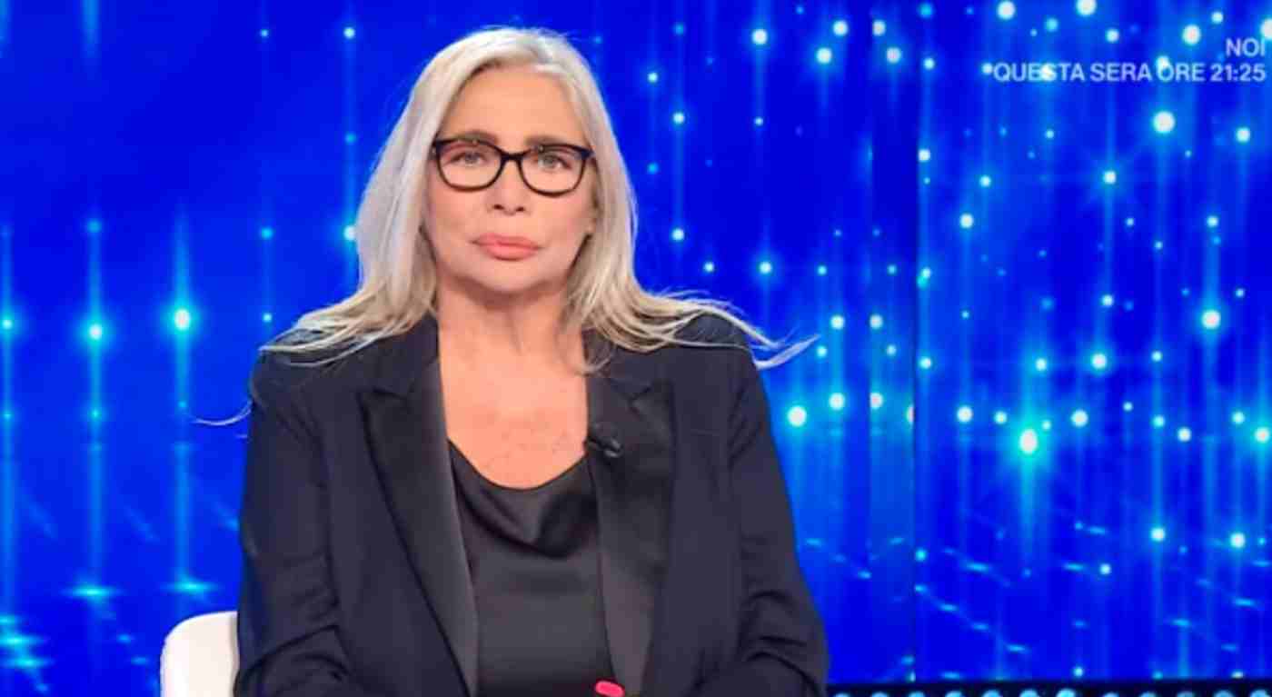 "Mara Venier? Deve starsene a casa". Massimo Ceccherini asfalta la conduttrice, scoppia la bufera dopo gli attacchi sull'età
