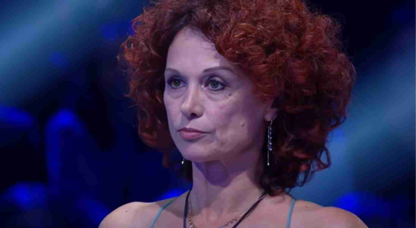 Grande Fratello: Beatrice esplode, Greta e Alessio sotto attacco: "Deve uscire adesso"