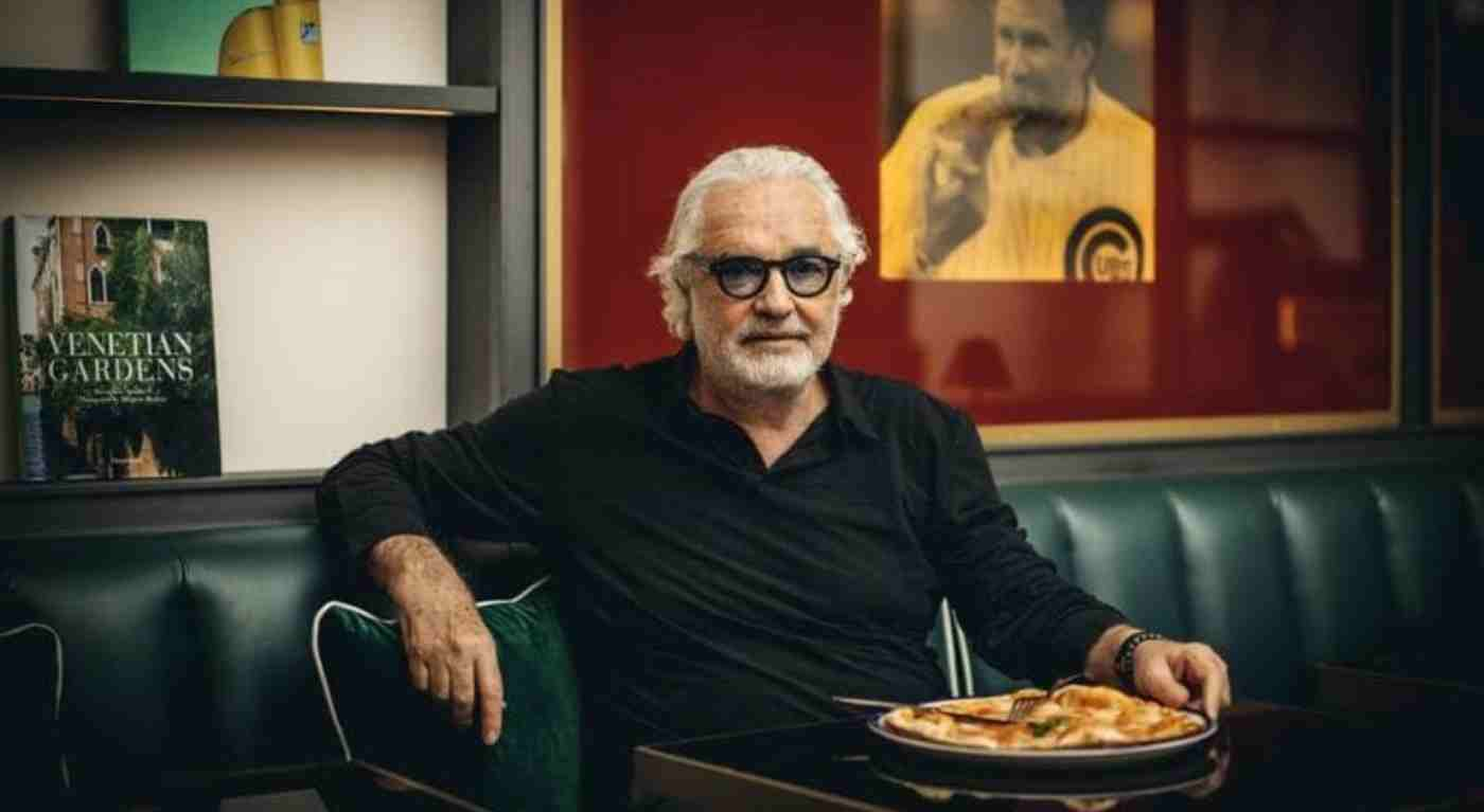 Briatore e Sorbillo si scontrano sulla pizza: "Apro un locale a Napoli, chi sarà il migliore?"