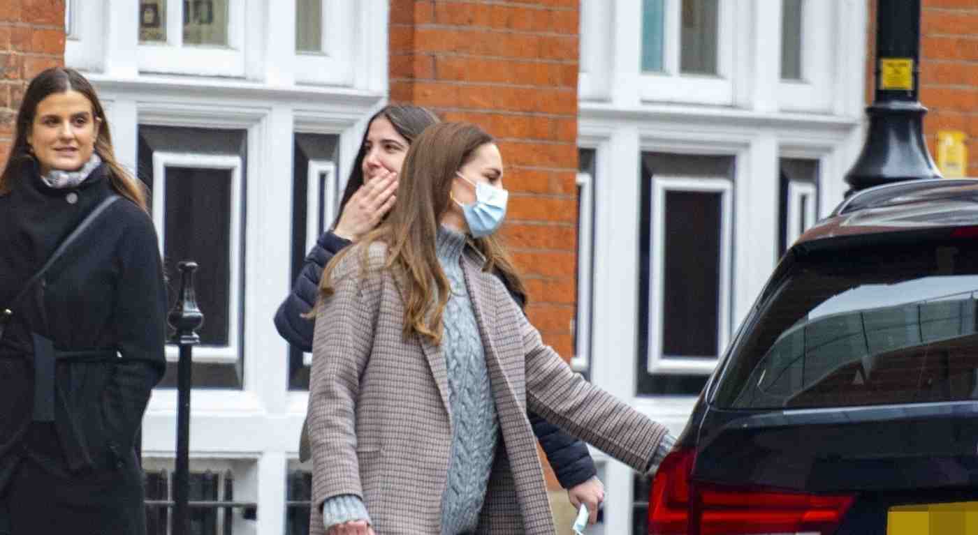 Kate Middleton torna in pubblico con William nel suo negozio preferito: "Sembrava felice"