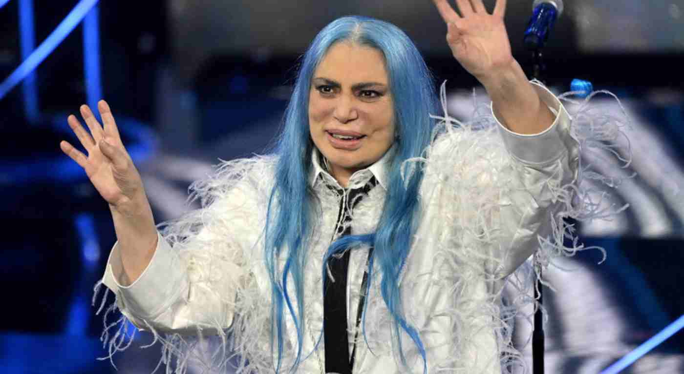 Loredana Bertè ricoverata, paura per la cantante: salta il suo concerto per un malore improvviso
