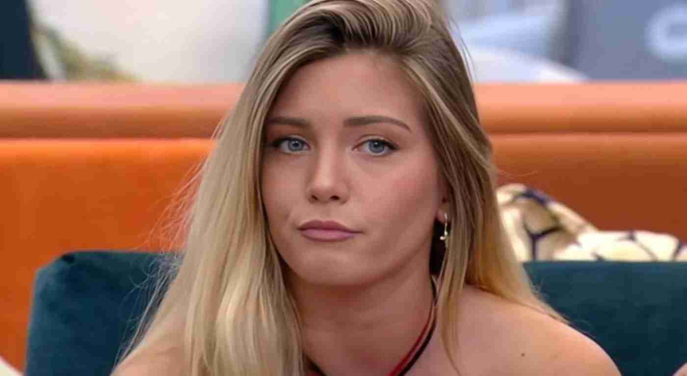 “Adesso parlo io”. Anita cacciata dal Grande Fratello, cos'è successo fuori dalla porta rossa