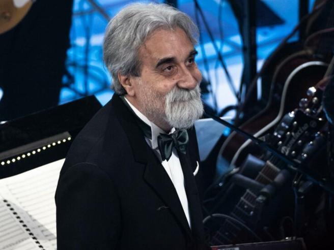 Beppe Vessicchio rompe il silenzio sull'addio di Amadeus da Rai: "Ecco perchè è andato via, se mi chiama lo seguo su NOVE"