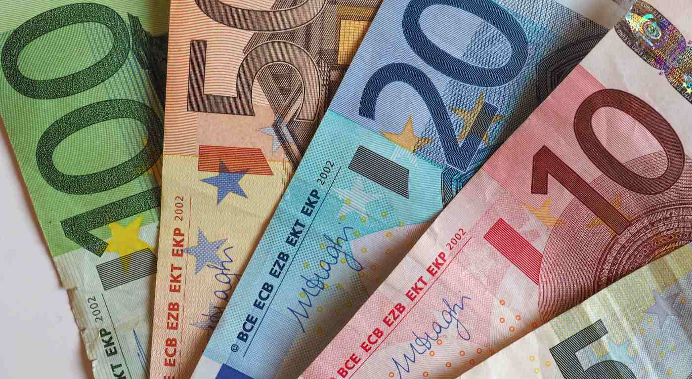 Canone Rai, bellissima notizia: se rientri in questa categoria, ti spettano 900€ di rimborso