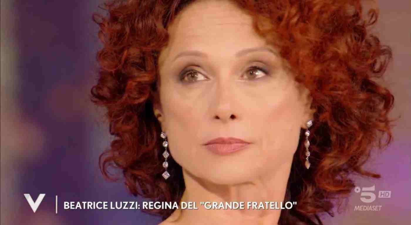 Beatrice Luzzi non è più sola dopo il GF: con chi si è presentata la preferita del pubblico