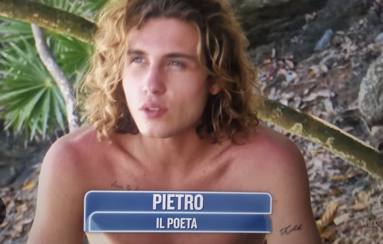 "Ma come si fa?", Isola dei Famosi: Sonia si è scagliata contro Pietro il poeta
