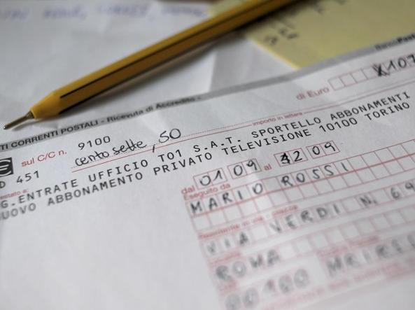 Canone Rai, bellissima notizia: se rientri in questa categoria, ti spettano 900€ di rimborso