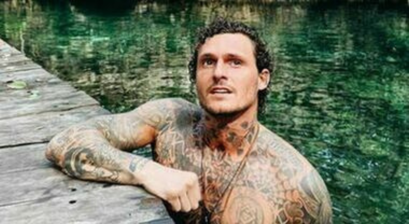Dramma Fedez, un'ex amica svela il suo stato dopo la rissa con Iovino: "Sta male"