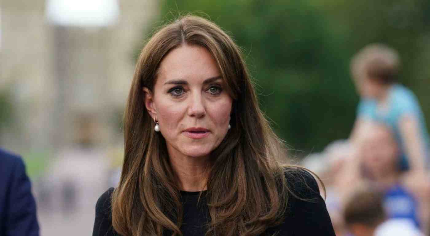 Kate Middleton e la parrucca