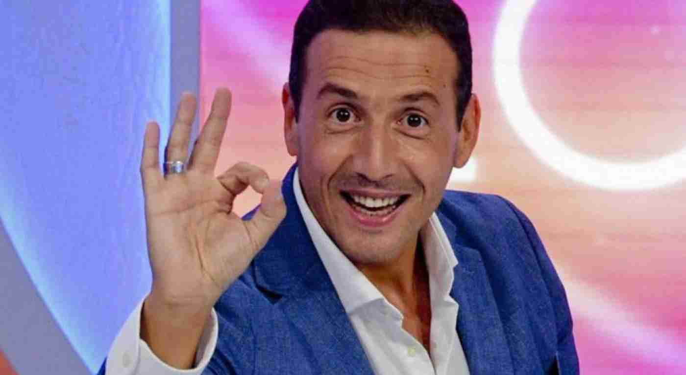 Alessandro Greco fa il grande ritorno in TV: ecco il suo nuovo show estivo su Rai1