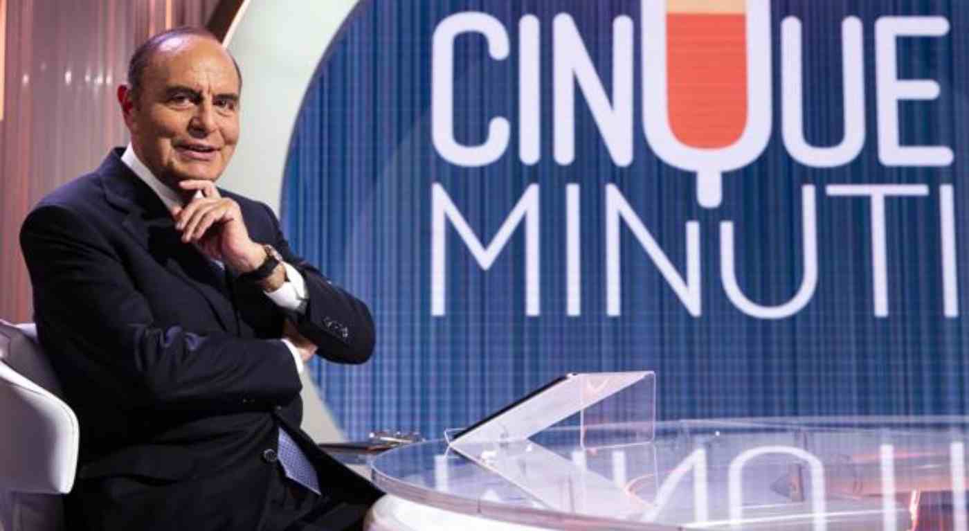 Cinque Minuti, Arianna David a cuore aperto con Bruno Vespa: "30 anni di povertà, faccio la fame"