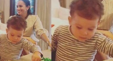 "Harry preoccupato": la mossa di Meghan Markle sul piccolo Archie allarma tutti