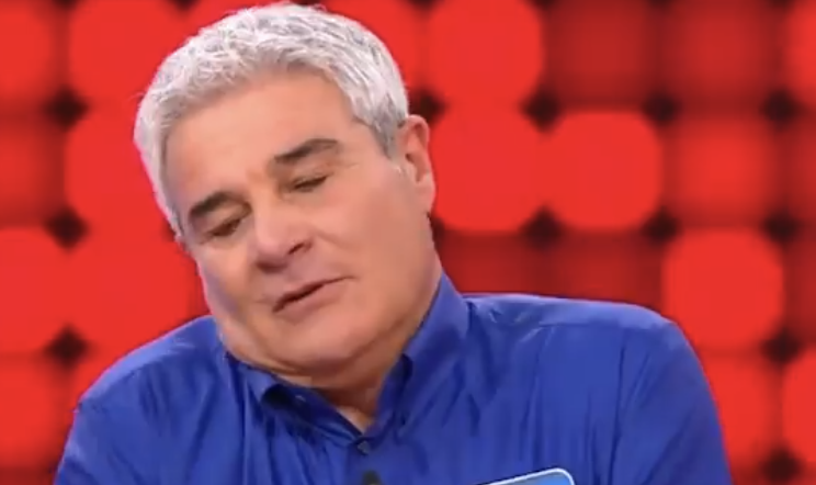 Pino Insegno, colpo grosso: condurrà il programma più famoso di Rai1