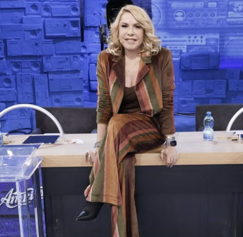 Chi sostituirà Anna Pettinelli ad Amici? Ecco chi potrebbe rimpiazzarla