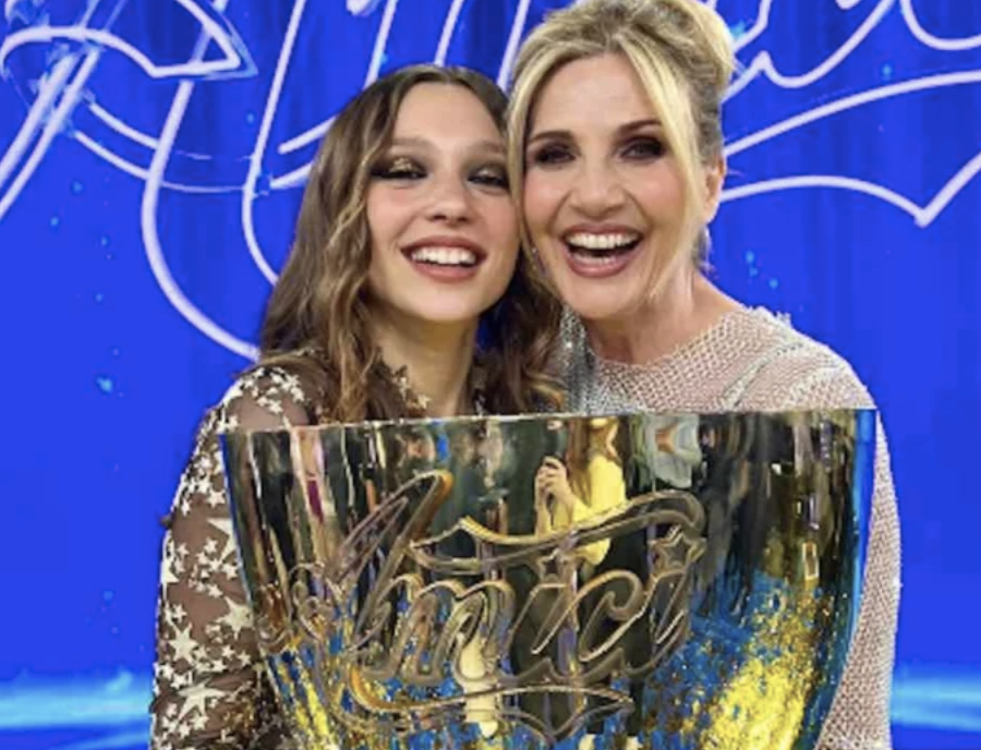 Lorella Cuccarini fa impazzire i fan con una dedica super dolce a Sarah