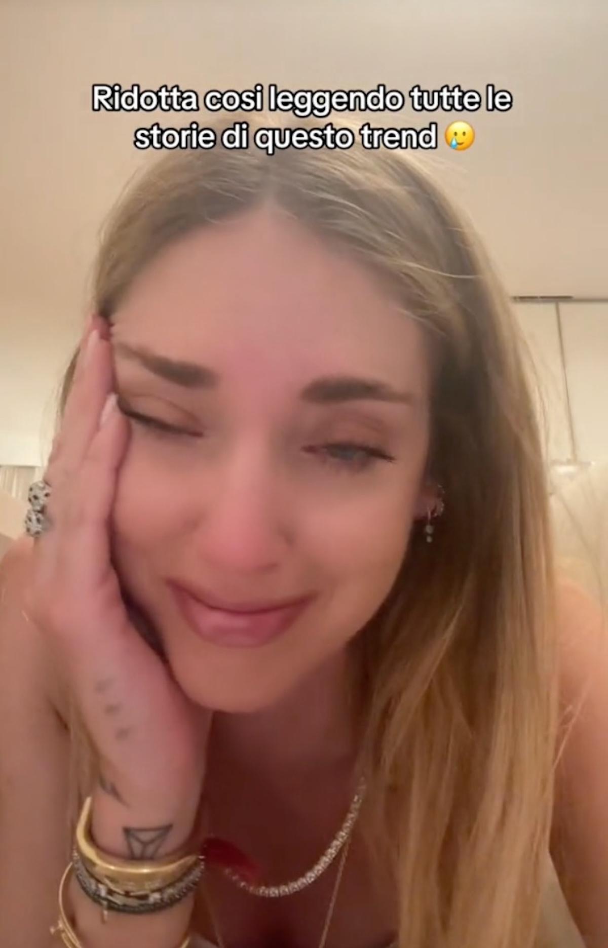 Chiara Ferragni non trattiene le lacrime in pubblico - Un'altra batosta per l'influencer