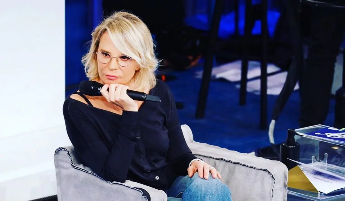 Amici 23 finale: Maria De Filippi annuncia cambiamenti sorprendenti, cosa succederà