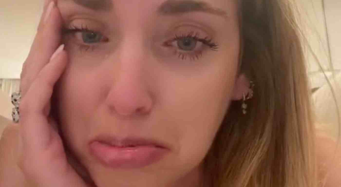 Chiara Ferragni non trattiene le lacrime in pubblico - Un'altra batosta per l'influencer