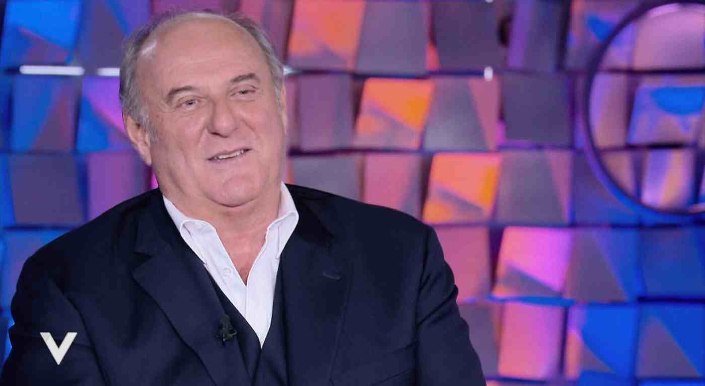 Gerry Scotti dice addio a Mediaset per un’offerta top: corre sull'altro canale