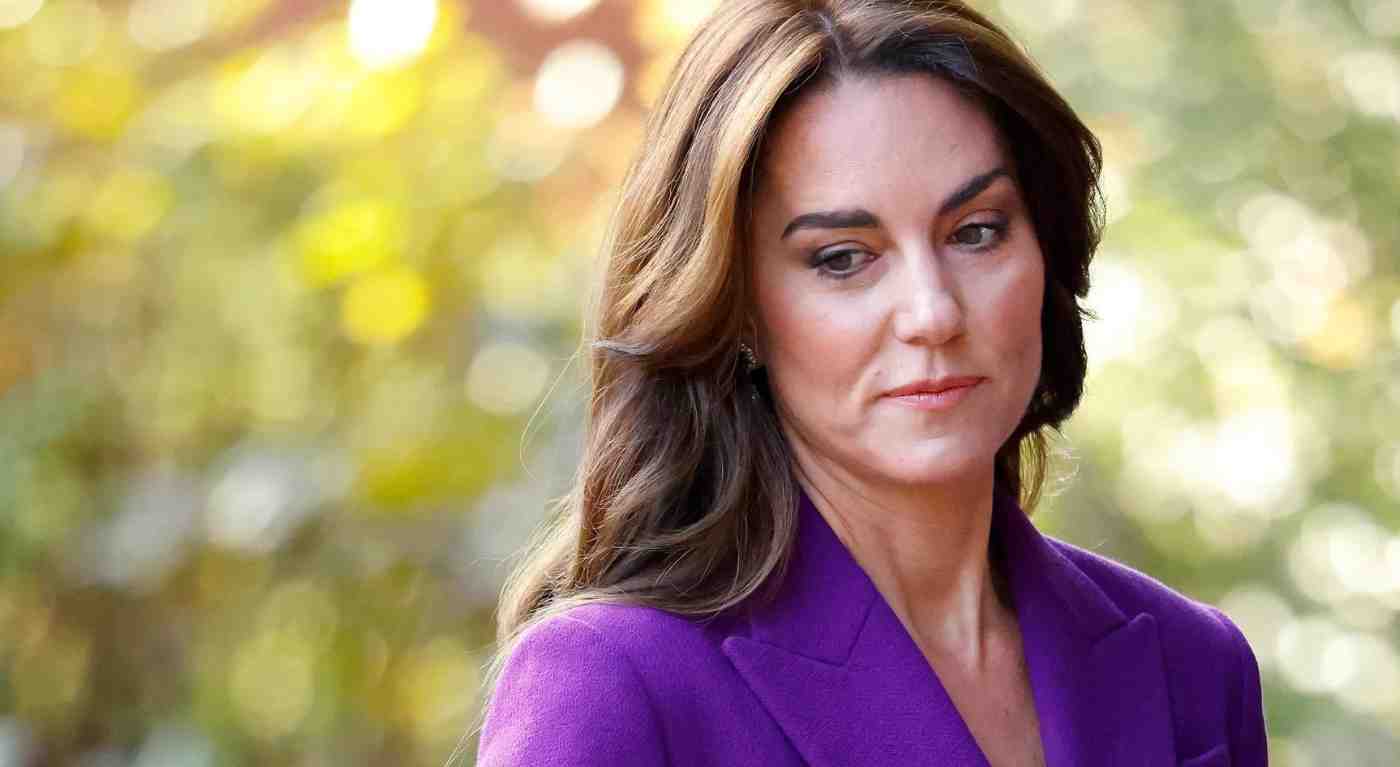 Kate Middleton, spunta la verità choc: la foto col turbante diventata virale è fake - "Fatta con l'intelligenza artificiale"