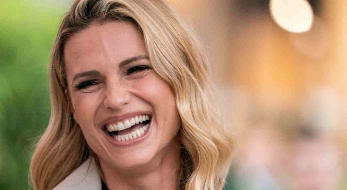 Michelle Hunziker si confessa: "Si può essere felici anche senza un soldo"