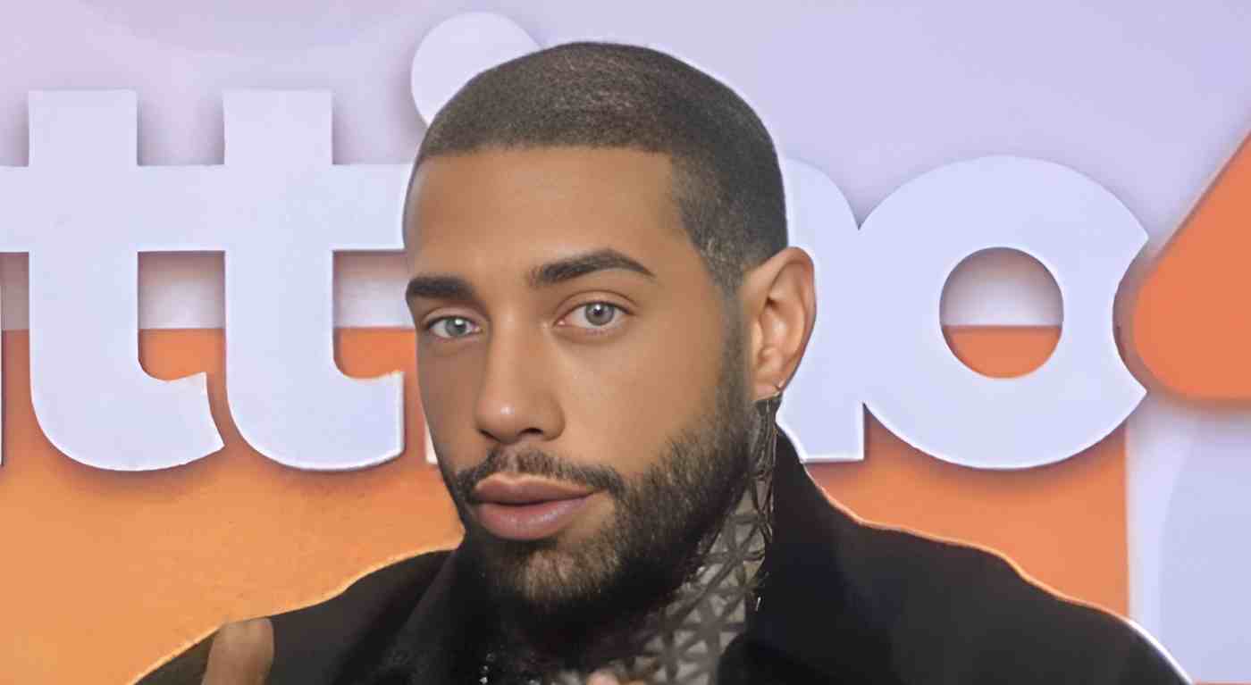 Francesco Chiofalo sorprende ancora: "Voglio fare un intervento illegale per allungarmi le gambe"