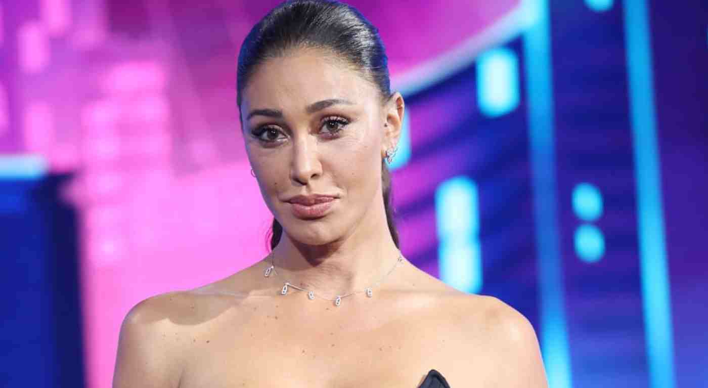 De Martino escluso a sorpresa! Ecco il nuovo volto del Festival di Sanremo - Rivoluzione in Rai