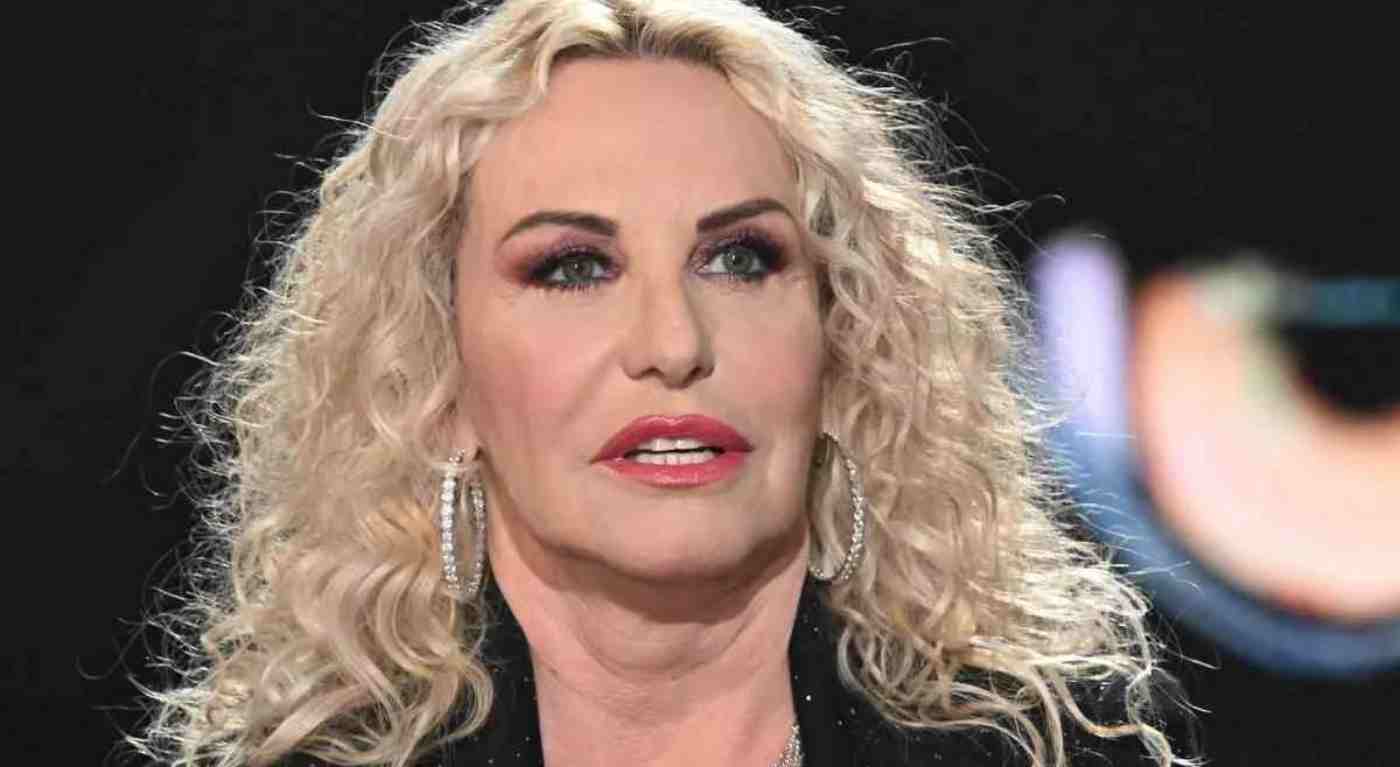 Antonella Clerici incastrata da Amadeus? L'offerta segreta del Nove