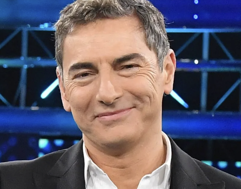 Marco Liorni non tornerà in onda a settembre: ecco il perchè | "Colpa di Pino Insegno"