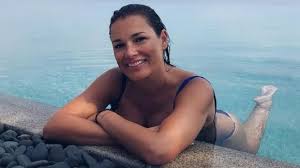 Alena Seredova bersagliata dopo Verissimo: "Sembra un barile" - Lei risponde così