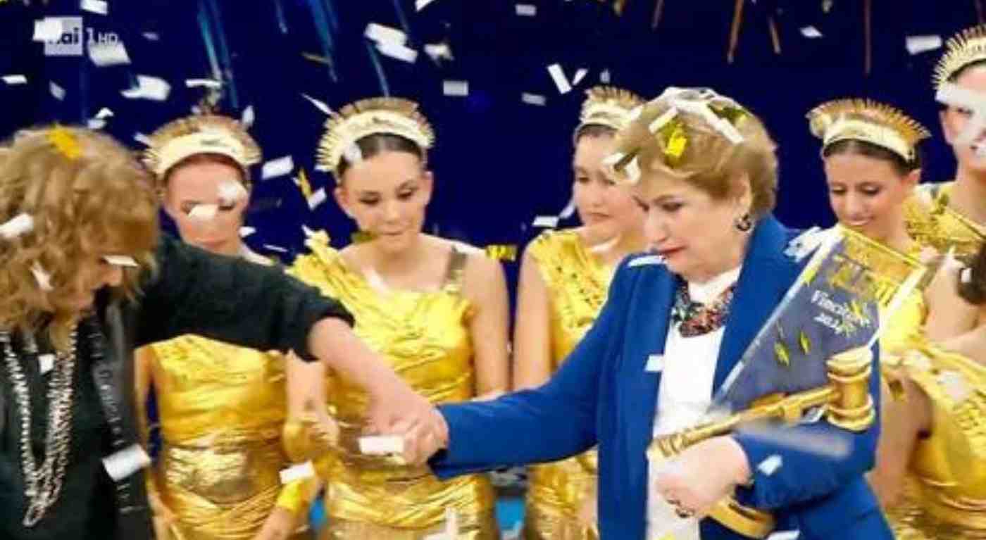 "Ho rovinato tutto": Mara Maionchi si commuove e si scusa in diretta a L'Acchiappatalenti