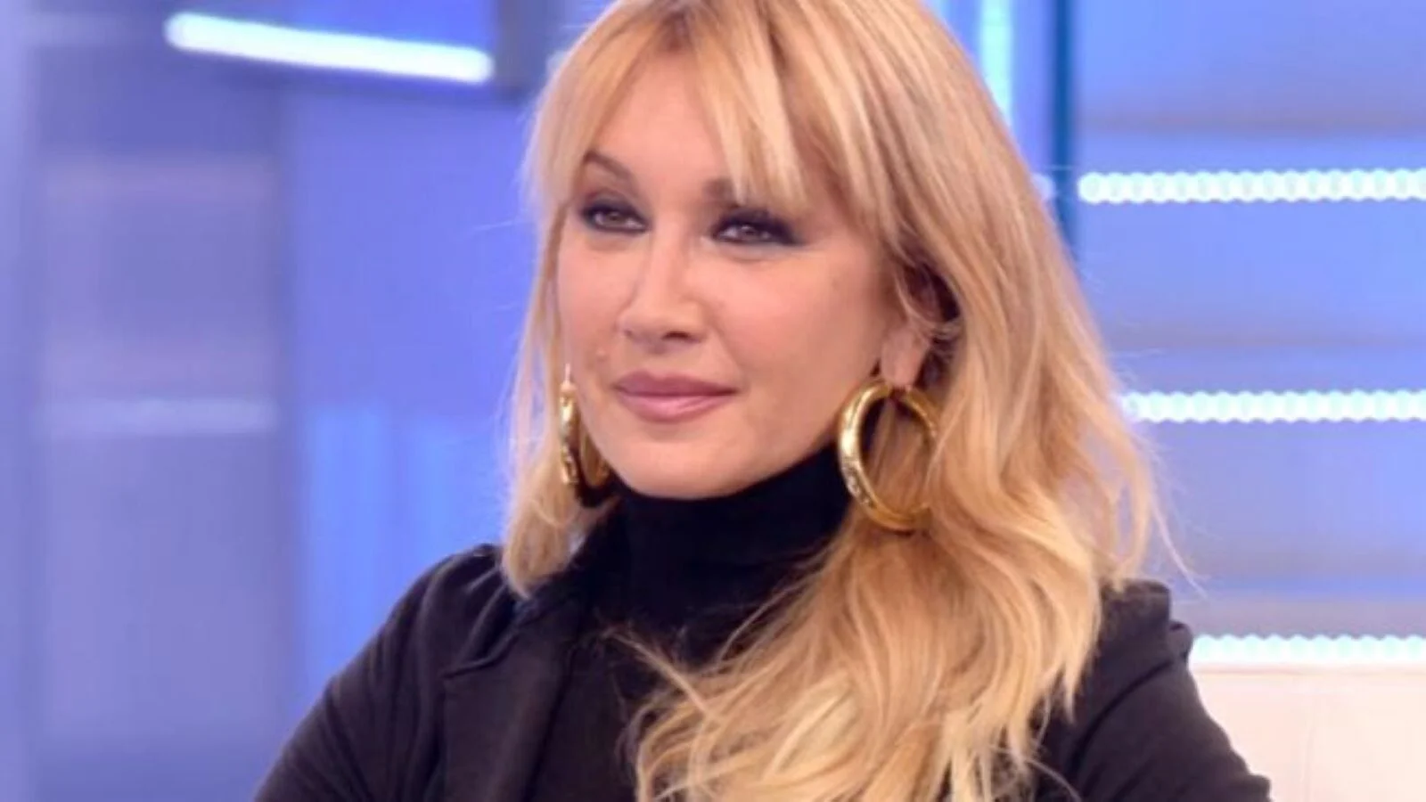 Simona Tagli e Flavia Vento: "Noi caste per scelta". Caos e imbarazzo in studio a Pomeriggio 5