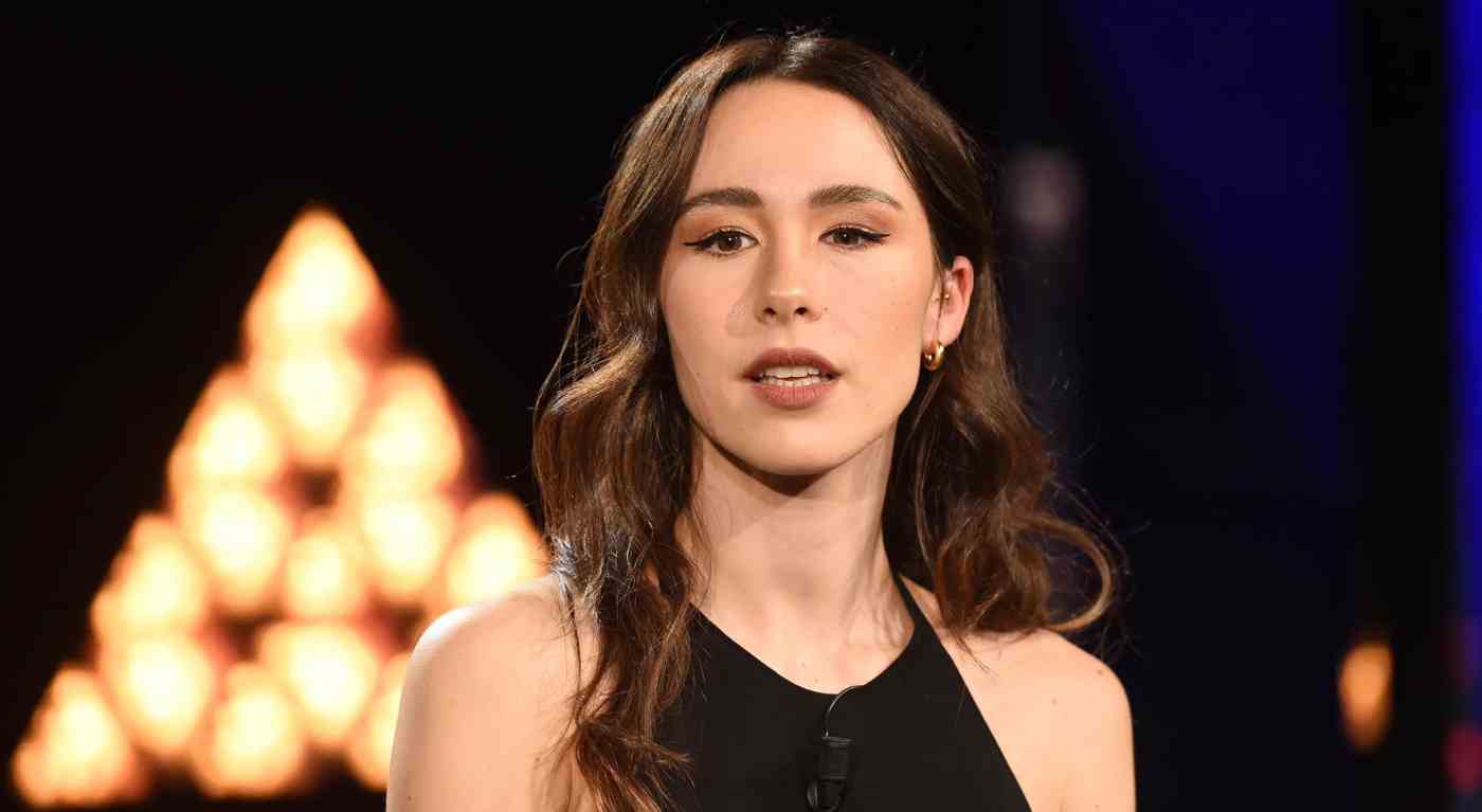 Aurora Ramazzotti, stessa sorte di Chiara Ferragni: hotel sponsorizzato bersaglio di critiche