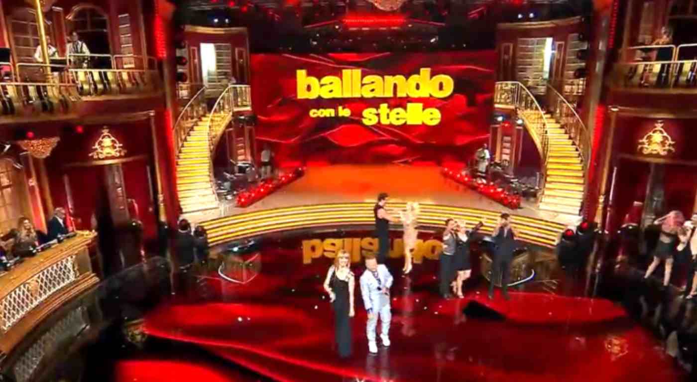 Ballando con le Stelle: il casting dei sogni con 22 VIP | Chi sono e tutte le novità