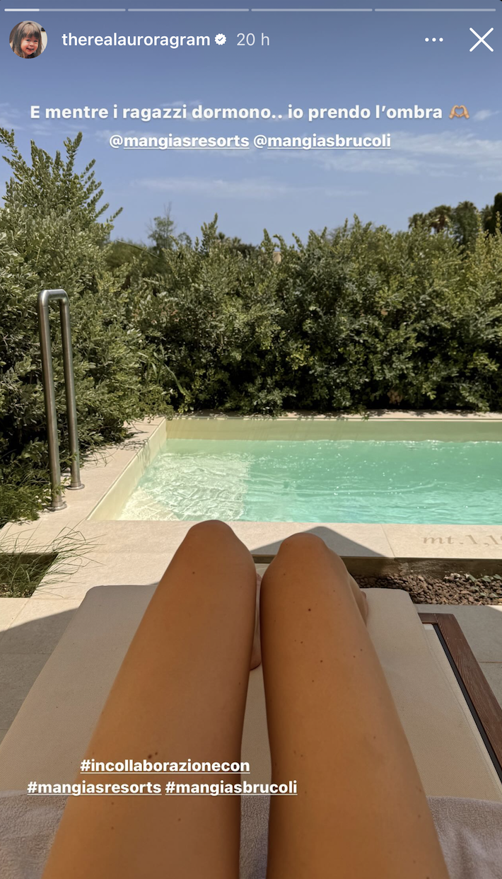 Aurora Ramazzotti, stessa sorte di Chiara Ferragni: hotel sponsorizzato bersaglio di critiche