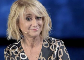 Luciana Littizzetto denunciata dal tenente Trabucco: “Offende i militari italiani, servono scuse pubbliche”