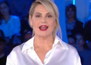 “Esci immediatamente”. Grande Fratello, l’annuncio inaspettato di Simona Ventura sull’eliminazione
